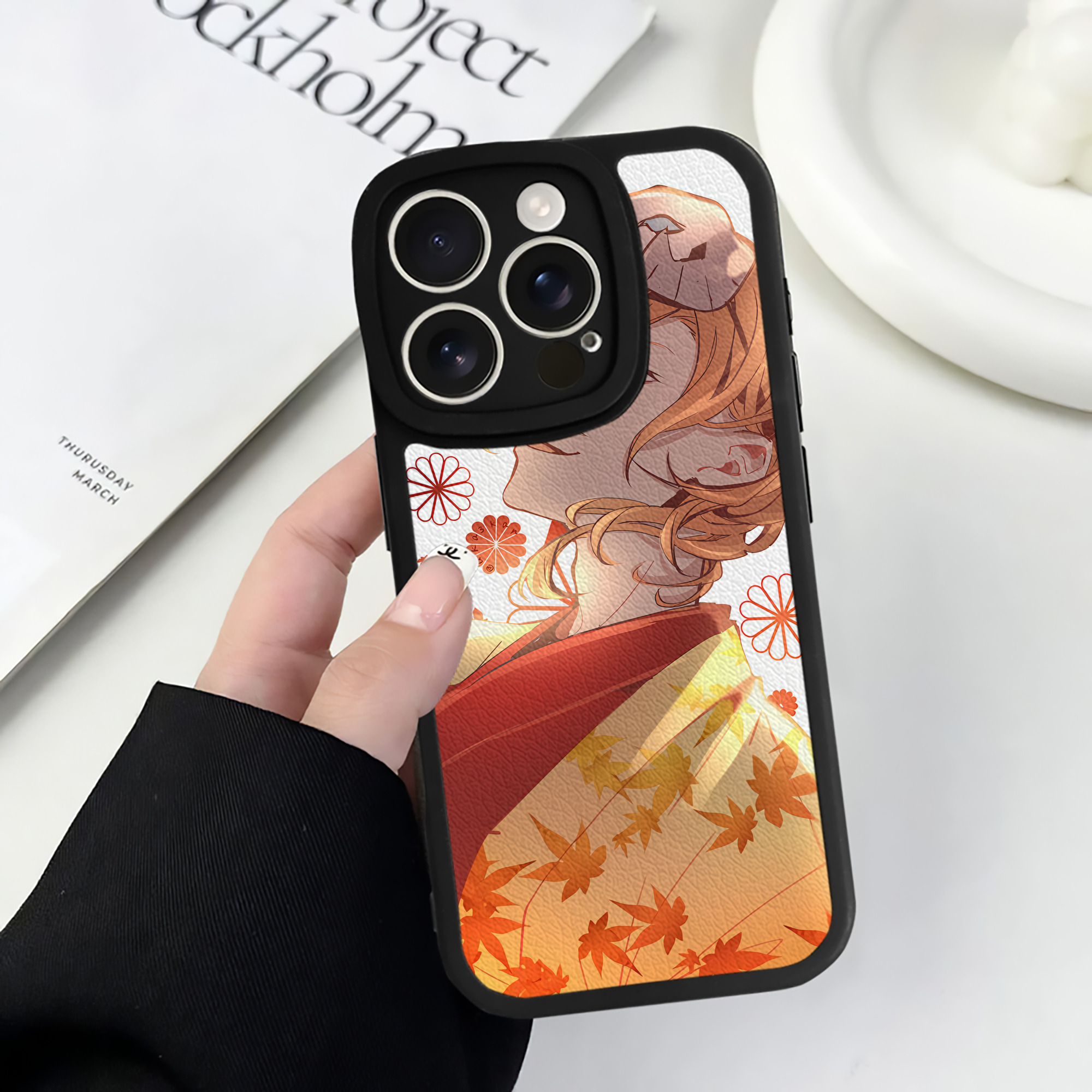 （画像用） 文豪ストレイドッグス Bungo Stray Dogs 【iPhone 16シリーズ対応】シリコンスマホケース（レザー調） 材質：シリコン